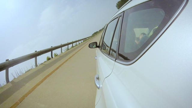 丰田rav4荣放混动双擎精英版试驾,丰田rav4荣放风尚plus二驱试驾