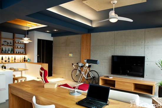 瓷砖背景墙防滑吗,瓷砖背景墙贵吗