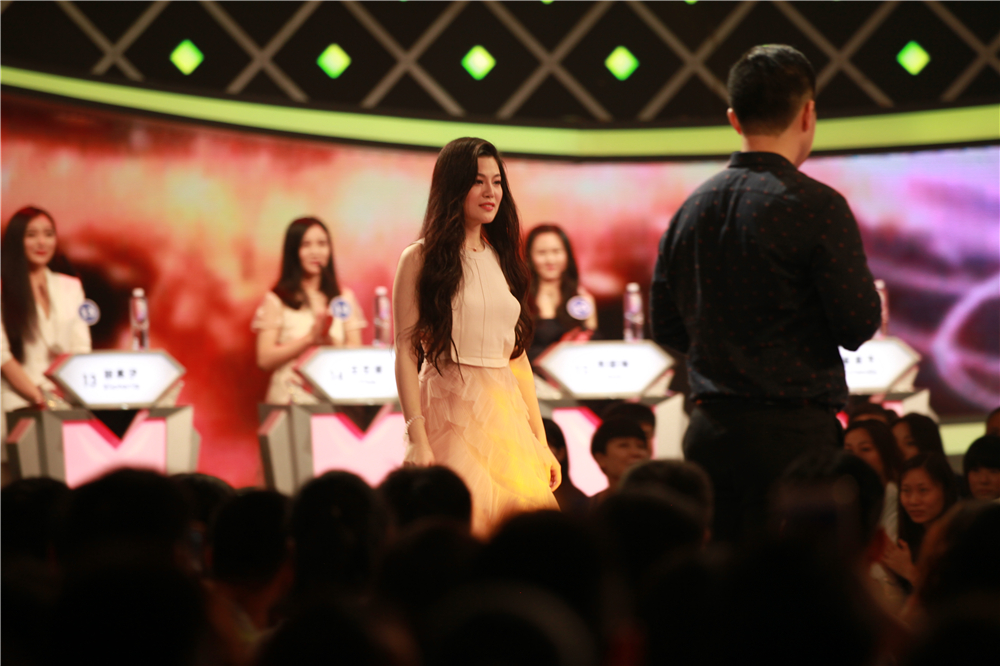 黄磊非诚勿扰全集完整版 (非诚勿扰2014年黄磊第一期)