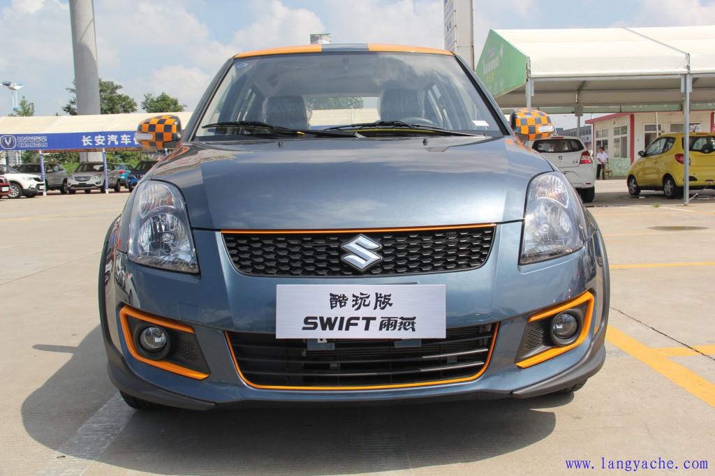 铃木雨燕酷玩版自动值得买,2018铃木雨燕酷玩版黑武士