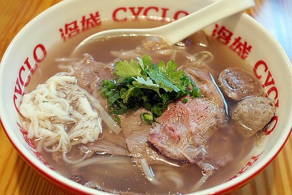 CYCLO美越混血的洛城牛肉河粉