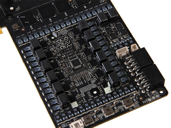 显卡供电电压讲解,显卡供电的秘密