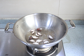 男人加油站烧烤,男人加油站美食海鲜