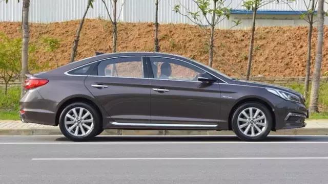 现代索纳塔九值得购买吗,索纳塔9哪款车适合买