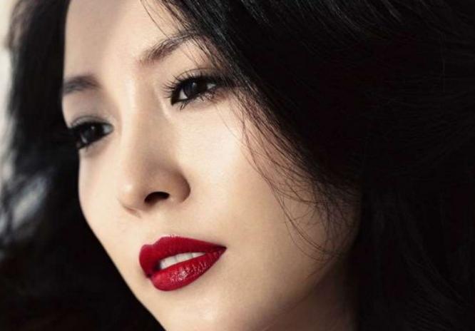 如何评价宝儿的唱功,宝儿和iu谁唱功好