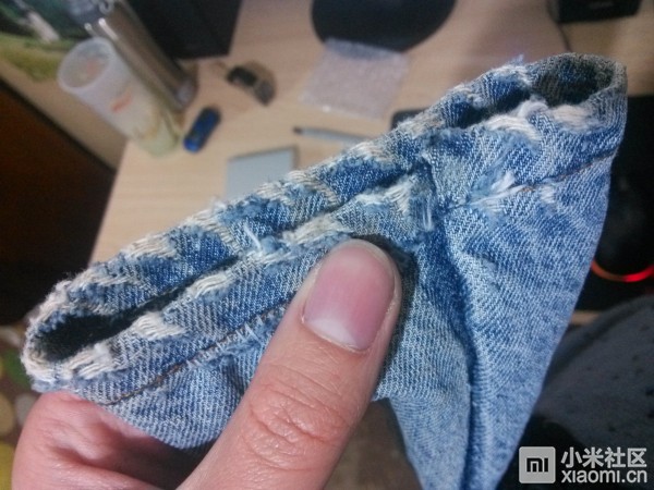 牛仔裤diy旧物改造包包,手工牛仔裤改造收纳挂袋