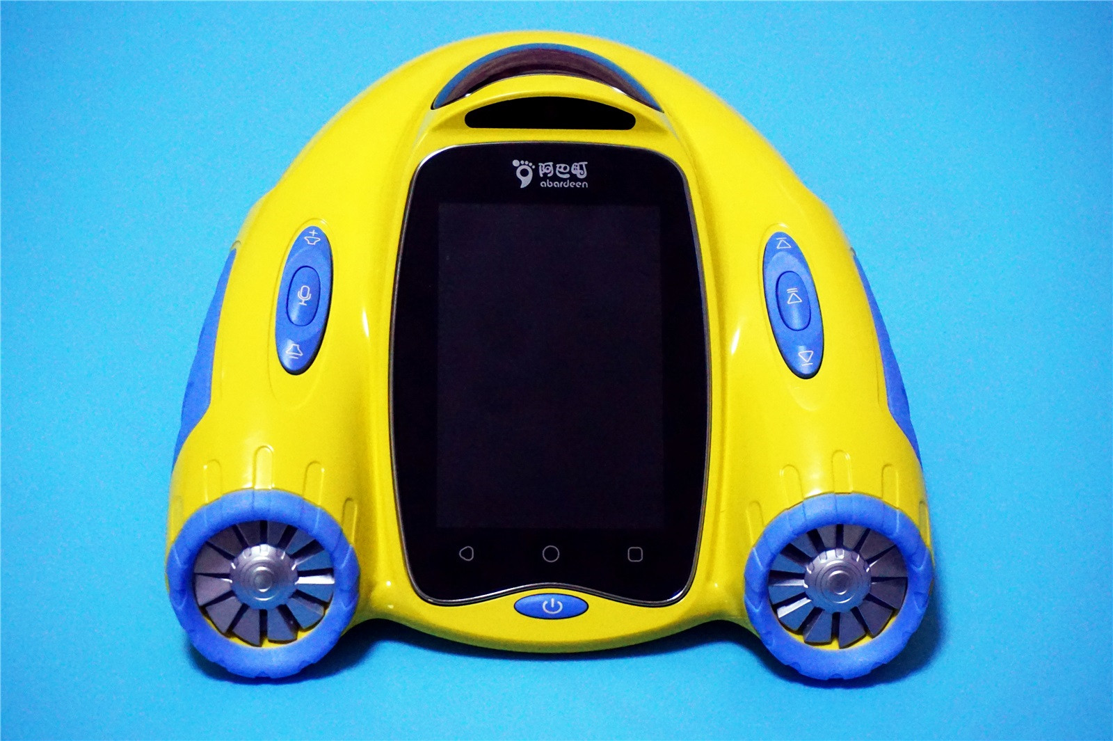 集学习娱乐于一体的客厅,集娱乐和学习于一体的电脑