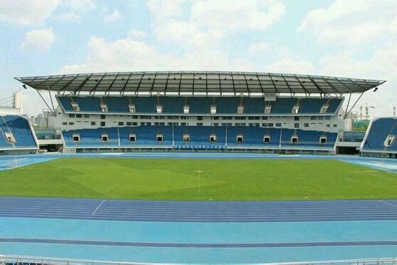 中国十大球场排行,欧洲最壮观的十大球场