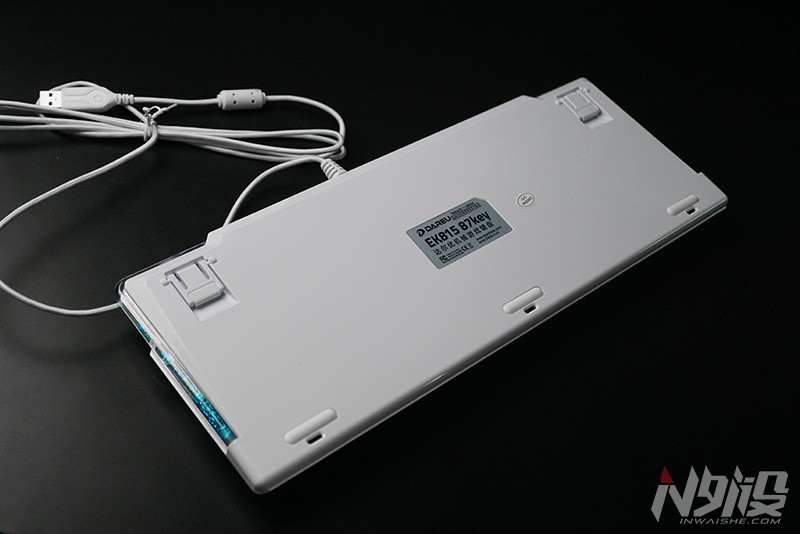 键盘也玩水冷?达尔优水耀EK815机械键盘拆解评测