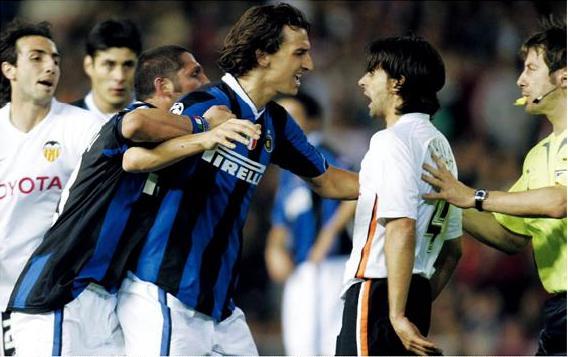 盘点足坛那些打架暴怒的时刻,足坛十大斗殴狠人