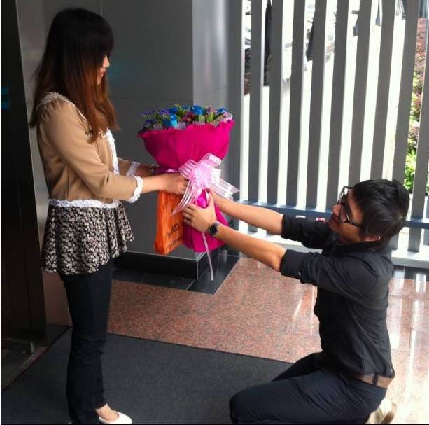 七夕单身联谊会,七夕一帮单身狗聚一起