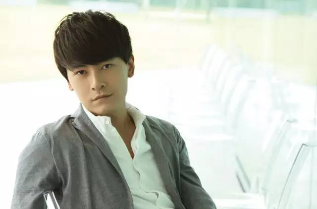 陈柏霖对林依晨动心,陈柏霖喜欢林依晨吗