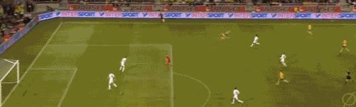 足球球员搞怪图片,足球搞笑庆祝动作gif