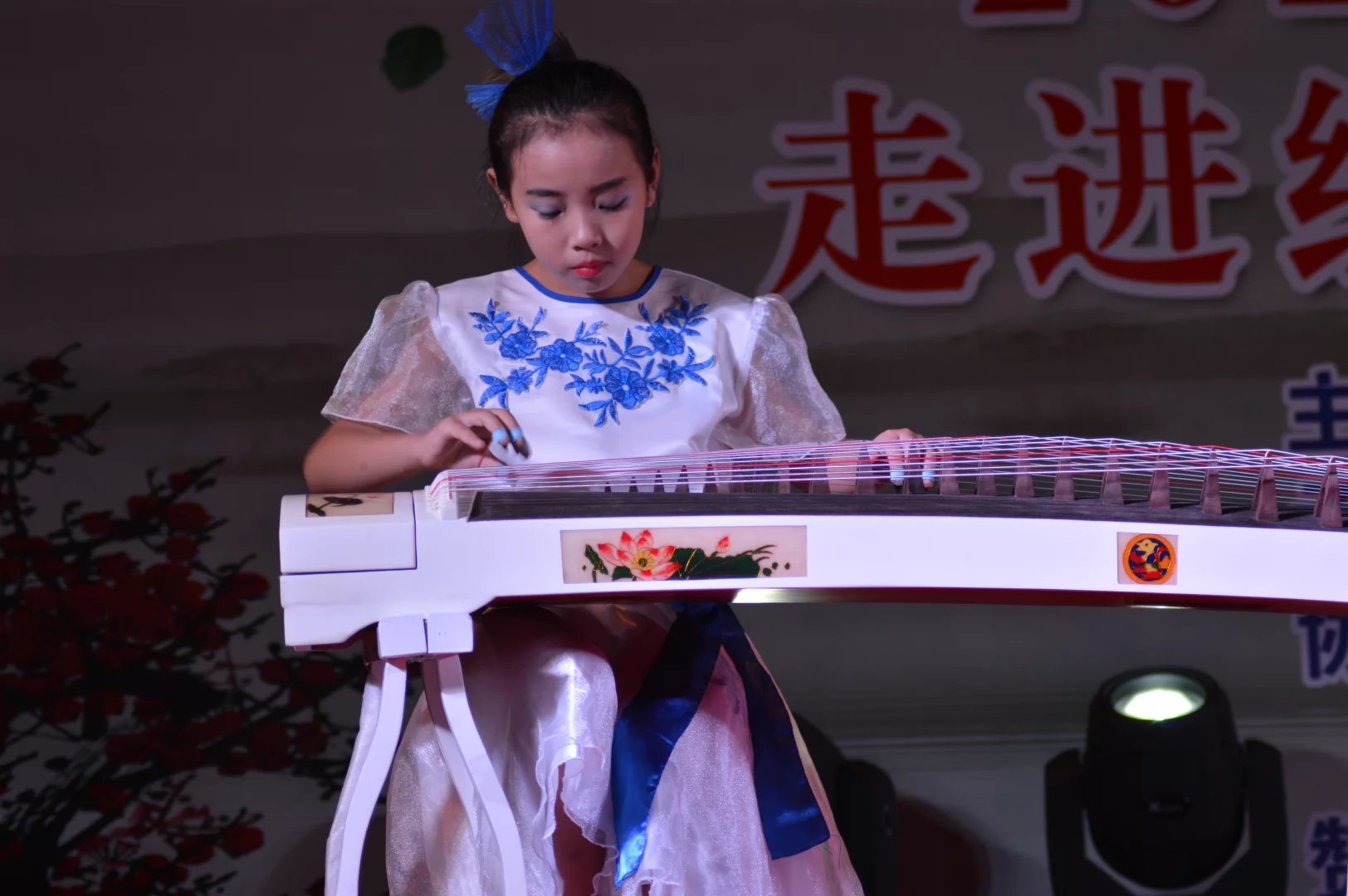 仲夏夜主题活动,仲夏之夜活动主题