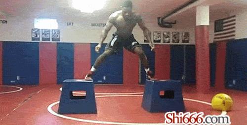 这个年头就怕犯罪者有一门绝活