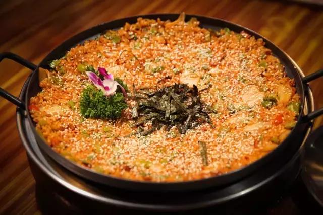 包头*阳城太**这家烤肉店，竟然有款能让人喝醉的饮料！