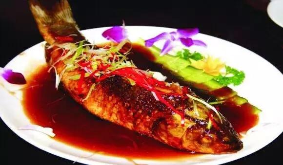 家常鱼最好吃的做法炖鱼,简单的炖鱼方法又好吃