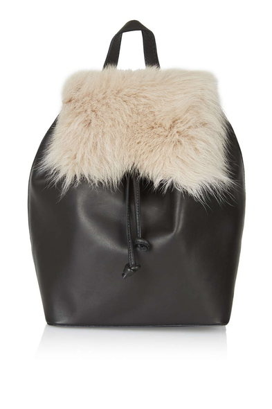 给大家普及下杨幂唐嫣同款包包,唐嫣机场同款潮流双肩包