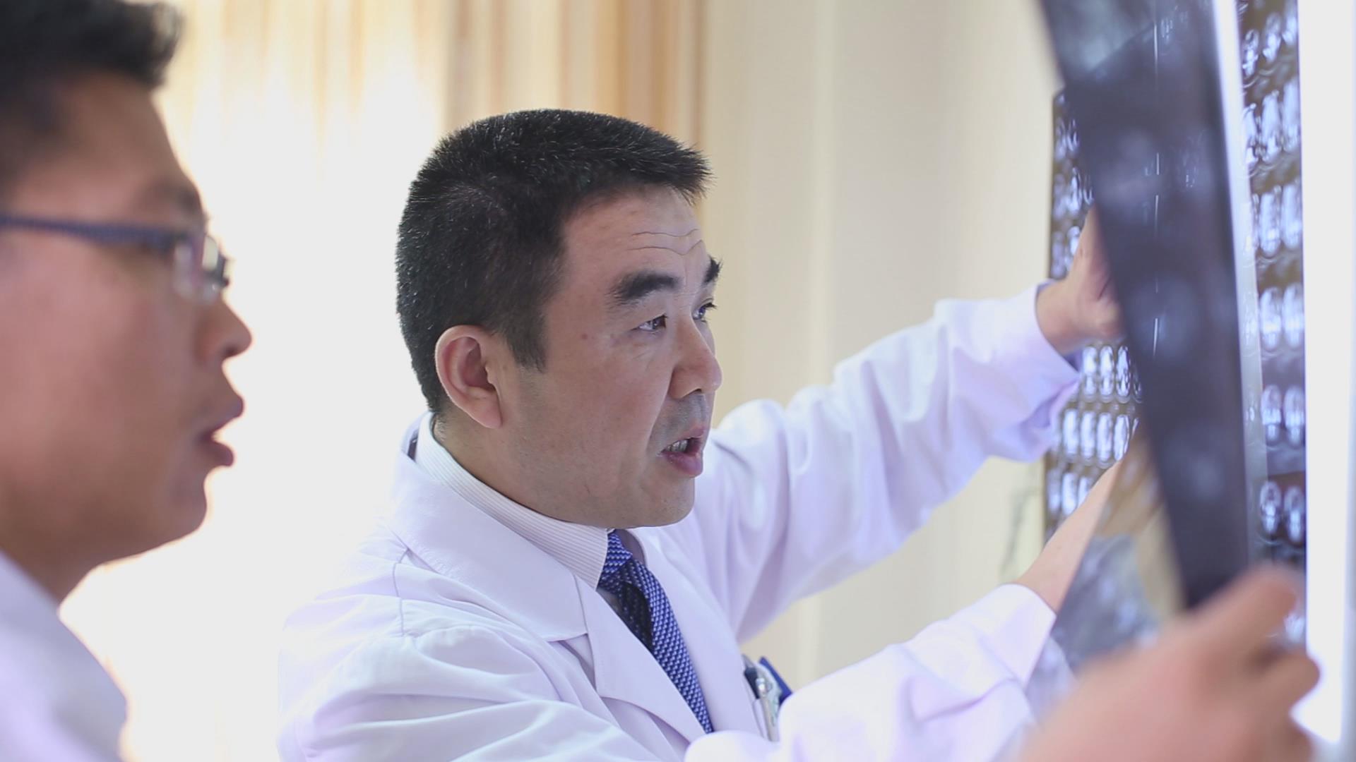 妇科恶性肿瘤伴腹膜转移怎么治疗,胃恶性肿瘤腹膜转移