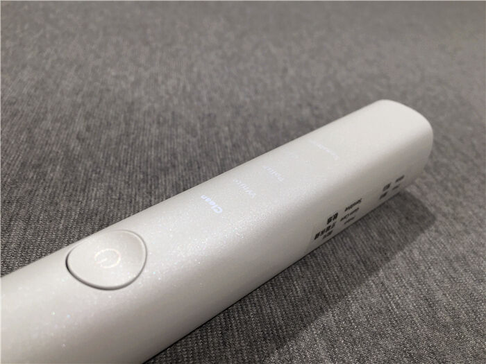 飞利浦电动牙刷刷牙示范,你真的会刷牙吗高清图片