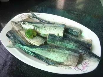 只属于这个季节的海味，带着内脏吃说明你是行家