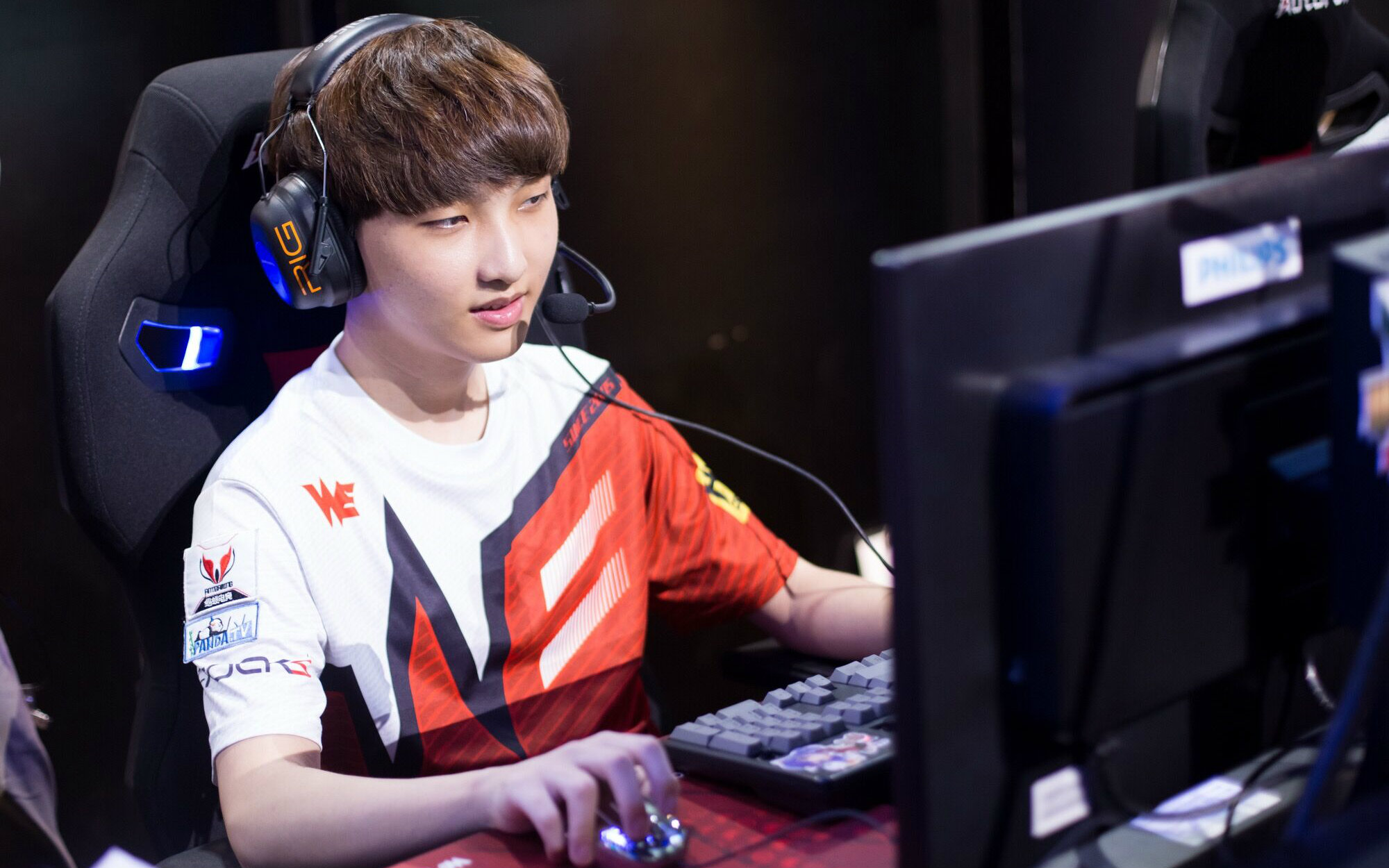 英雄联盟周杰伦皮肤,英雄联盟战队宣传