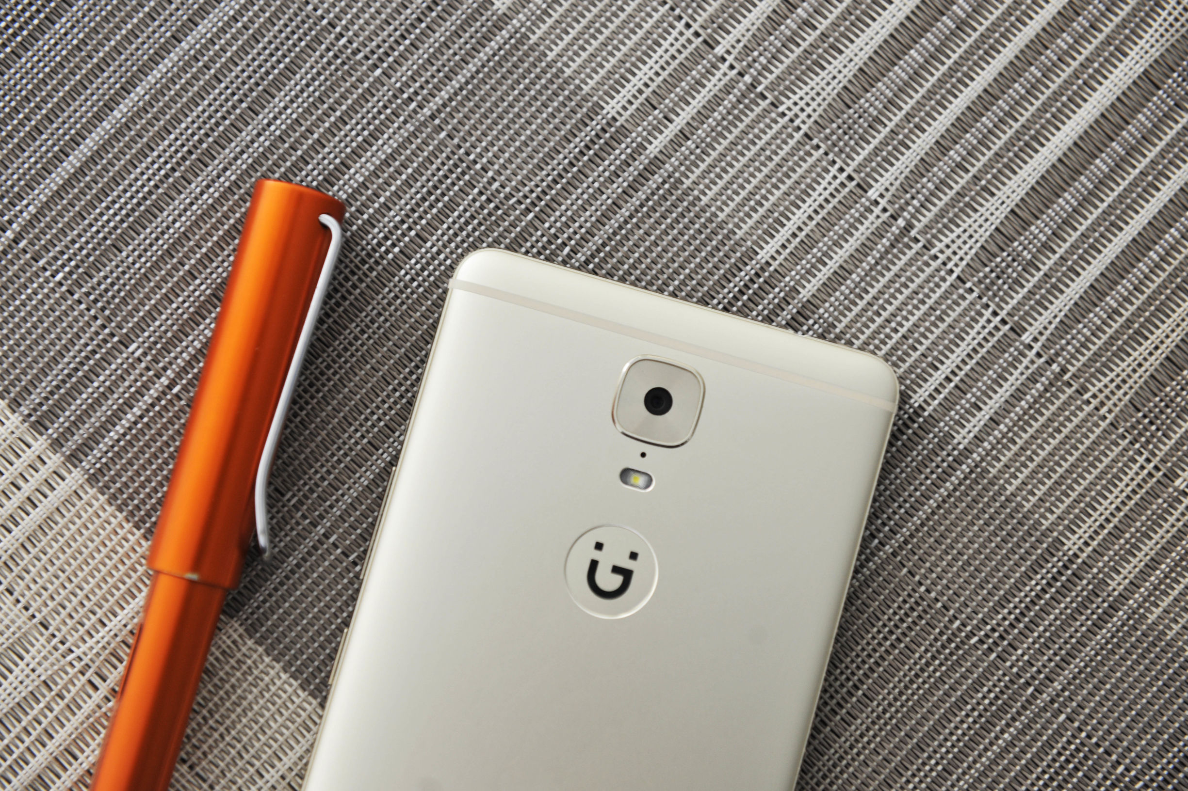 金立续航,金立超级续航m6