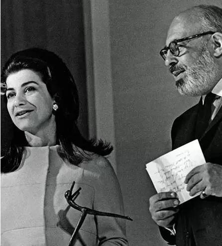 菲拉格慕业绩,菲拉格慕中古鞋