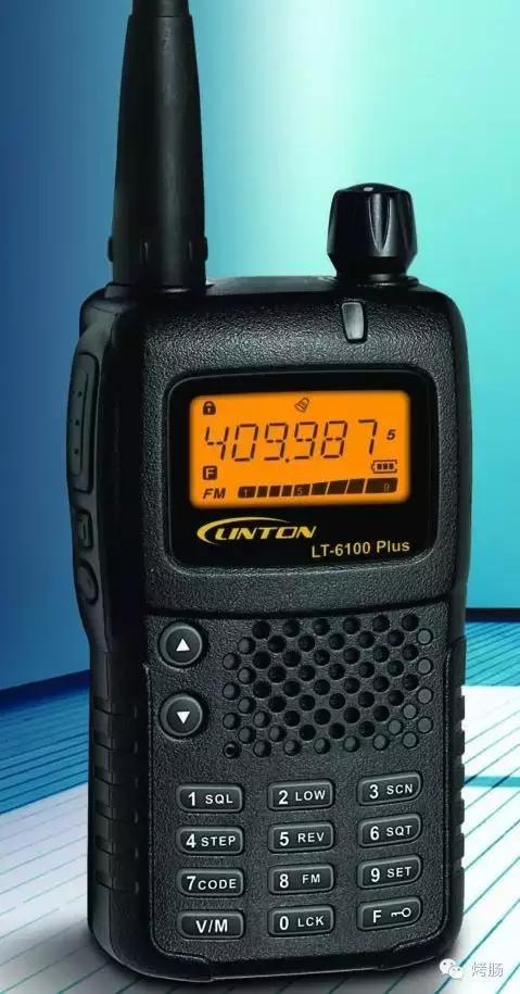 对讲机买几个最合适,一百左右好用的对讲机