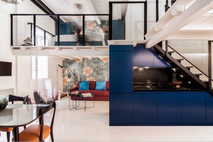 挑高的房子有什么优缺点,家里的楼房买好还是不买好