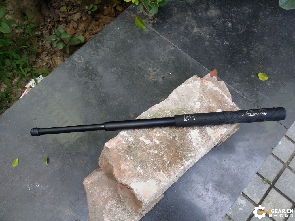 捍卫者机械甩棍,弘安机械棍使用感受