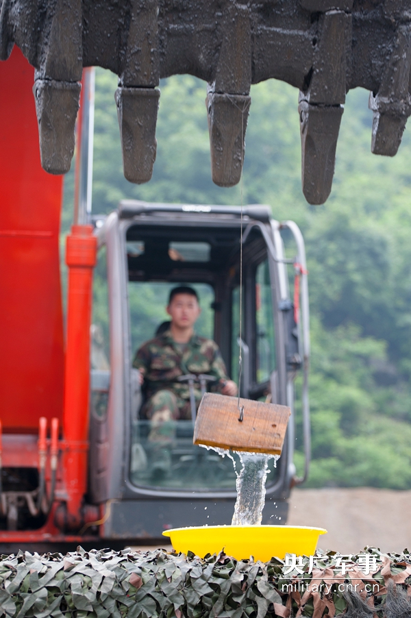 强军故事,强军故事篇