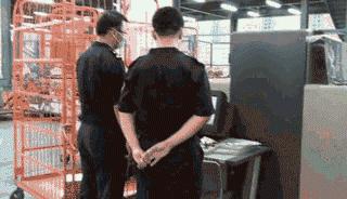 邮包如何过海关？来现场看看吧（有gif动图）