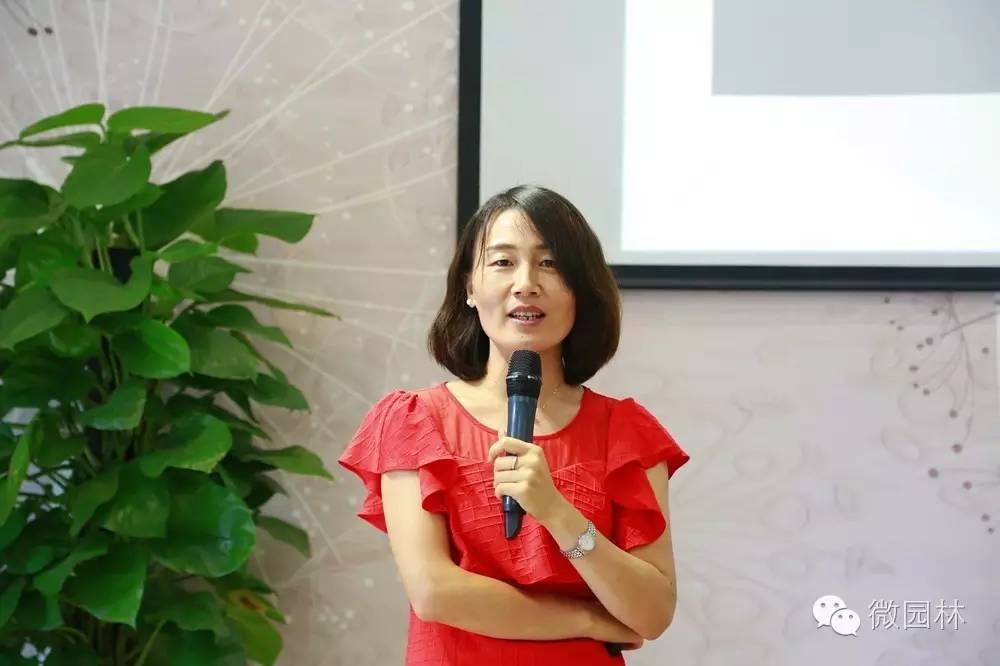 园博馆科普讲座丨植物的秘密与功能