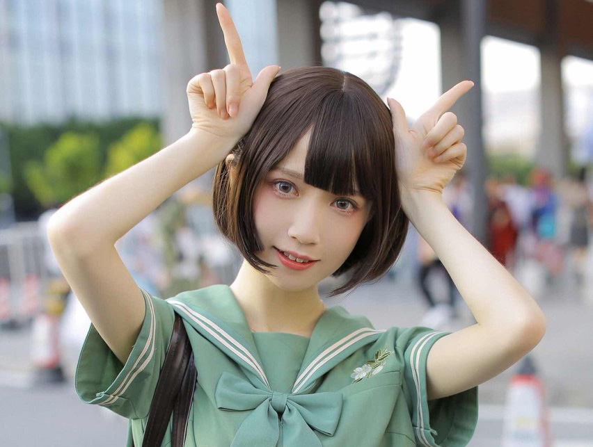 小说：女佣嫉妒新来的女主人，散布谣言诋毁她，她下令开除女佣