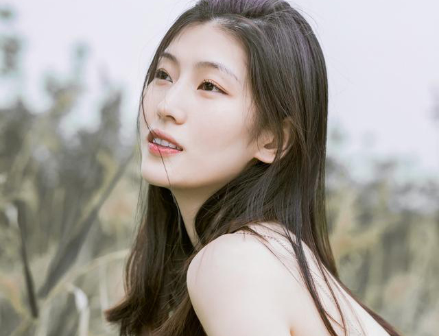 小说：面对情敌的挑衅，霸气上前甩了一巴掌，打的就是你！