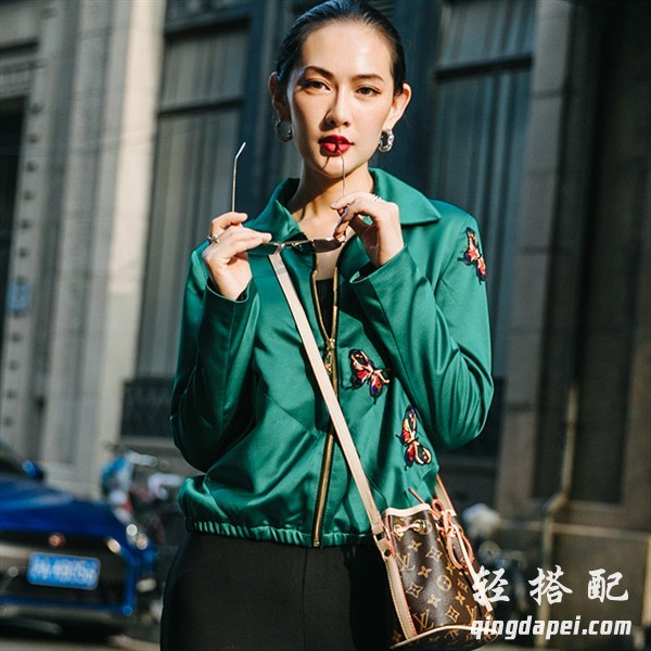 棒球衣图片字母外套,巴宝莉棒球衫外套2019款