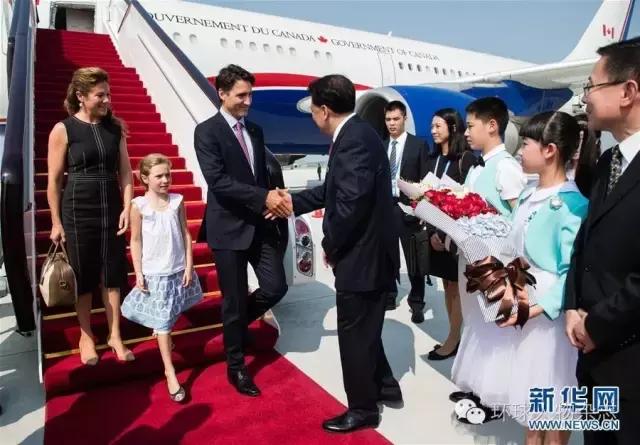 有卖龙虾的，有上街买买买的，来G20的政要画风rio多姿多彩