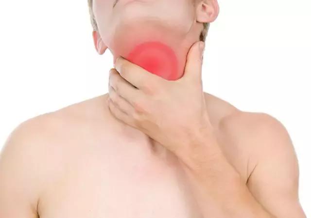 天干物燥嘴唇干用什么,天干气燥流鼻血吃什么水果