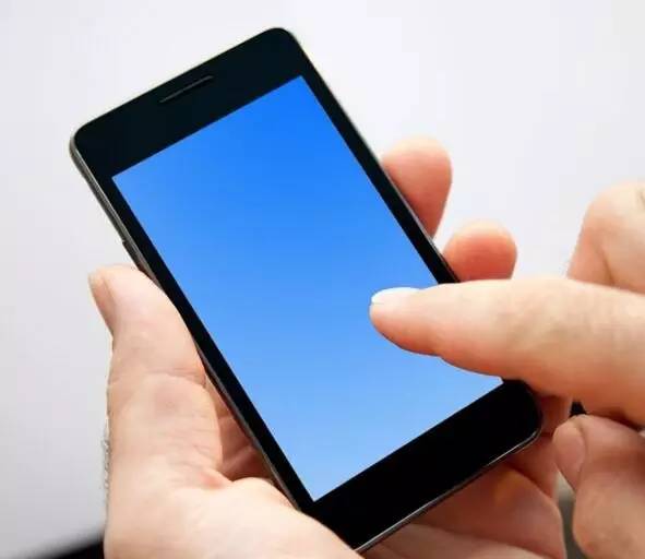 掉电速度快有什么办法可以解决,手机掉电快重启又好了怎么办