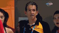 再往里挤一挤,还有位置呢!这蚌精长了八只脚好神奇的样子!