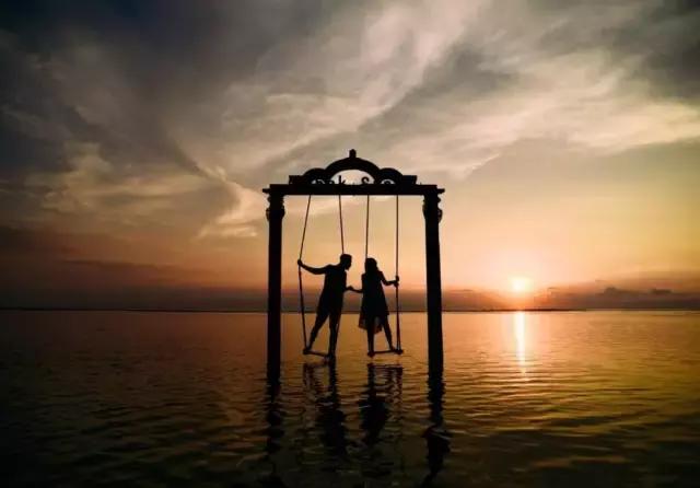 烟台和青岛哪个适合拍婚纱照,大理和丽江哪个更适合拍婚纱照