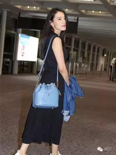 柳钉个性包包,柳钉时尚包包