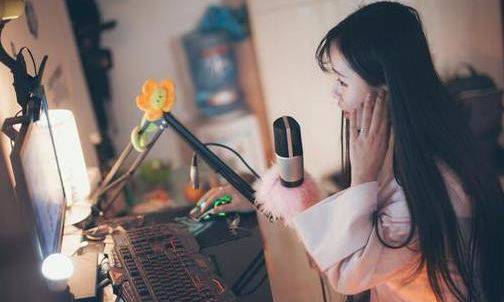 自营直播电商基地,大型电商直播平台有哪些