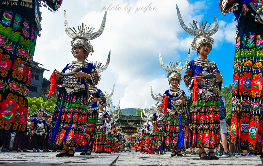 千户苗寨怎么玩比较好,千户苗寨怎么玩最合适