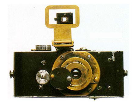 青春一定要有一个可随声携带的乐器，和一台能够记录时光的单反！