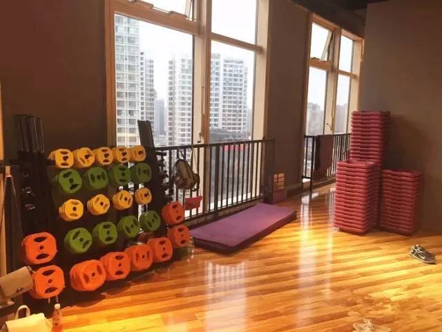 器械最多最全的健身房,健身设备最全的健身房