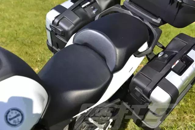 贝纳利trk502x2020款试驾,最新贝纳利trk502x测评