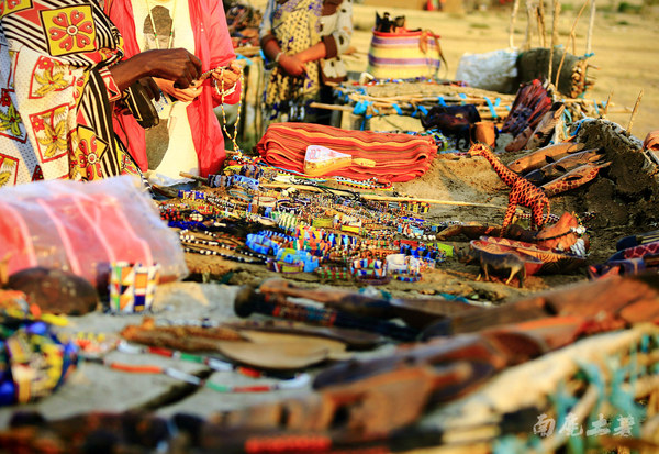 爱玩漂浮的马赛人