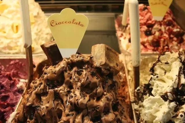 远方除了诗，还有人人人人人人